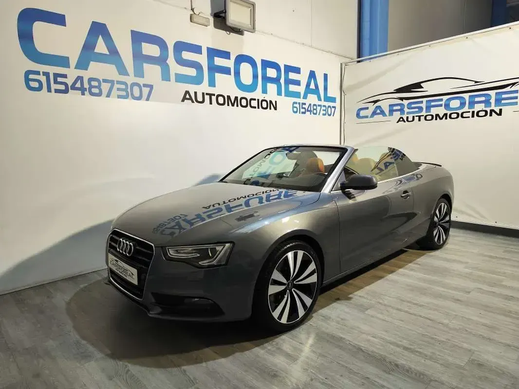 Usado Audi A5 Cabriolet Advanced Plus 170 CV (125 kW) 2014 Gris Descapotable