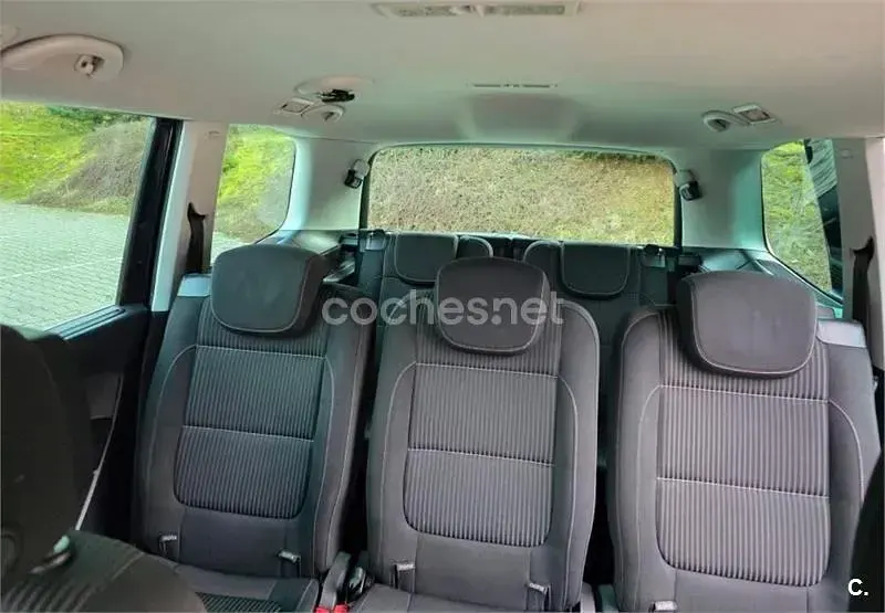 Usado Seat Alhambra Ecomotive 140 CV (102 kW) 2012 Negro Monovolumen