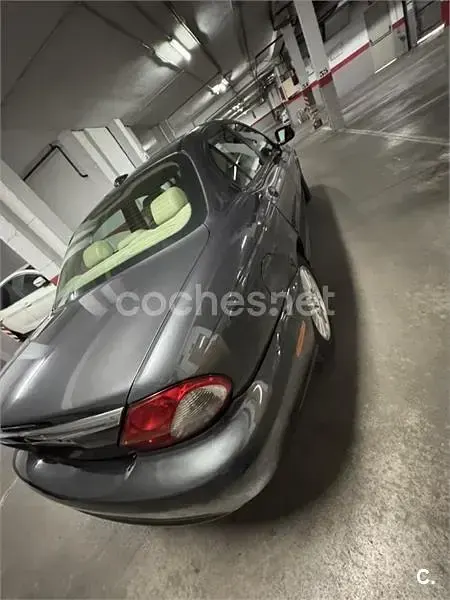 Usado Jaguar X-type Executive 155 CV (114 kW) 2008 Gris / plata Berlina