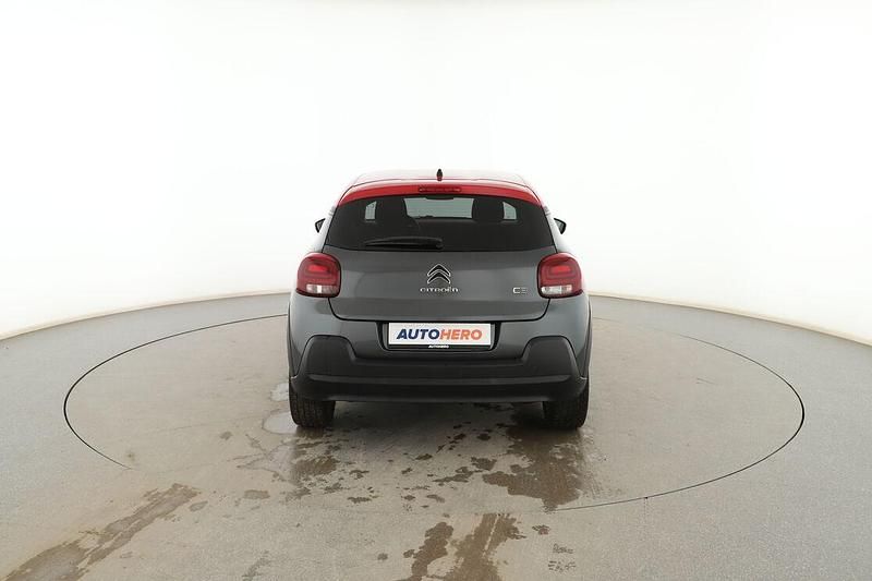 Usado Citroën C3 Shine 100 CV (73 kW) 2017 Negro Berlina