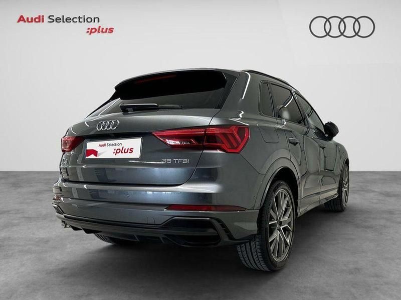 Usado Audi Q3 Ambiente 150 CV (110 kW) 2020 Gris SUV