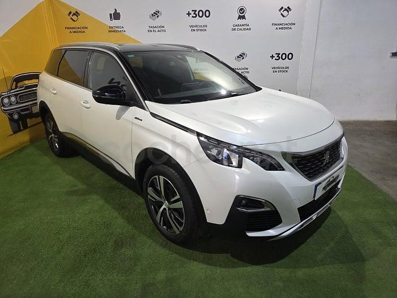 Usado Peugeot 5008 Allure 150 CV (110 kW) 2017 Blanco Monovolumen