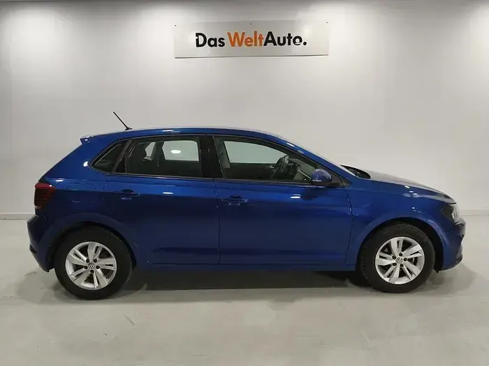 Usado VW Polo Advance 95 CV (69 kW) 2021 Azul Utilitario