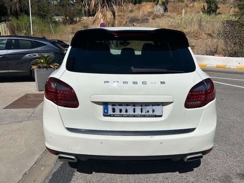 Usado Porsche Cayenne 245 CV (180 kW) 2011 Blanco SUV