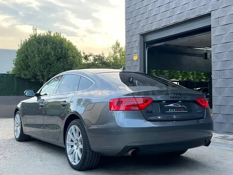Usado Audi A5 Sportback 211 CV (155 kW) 2013 Azul Utilitario