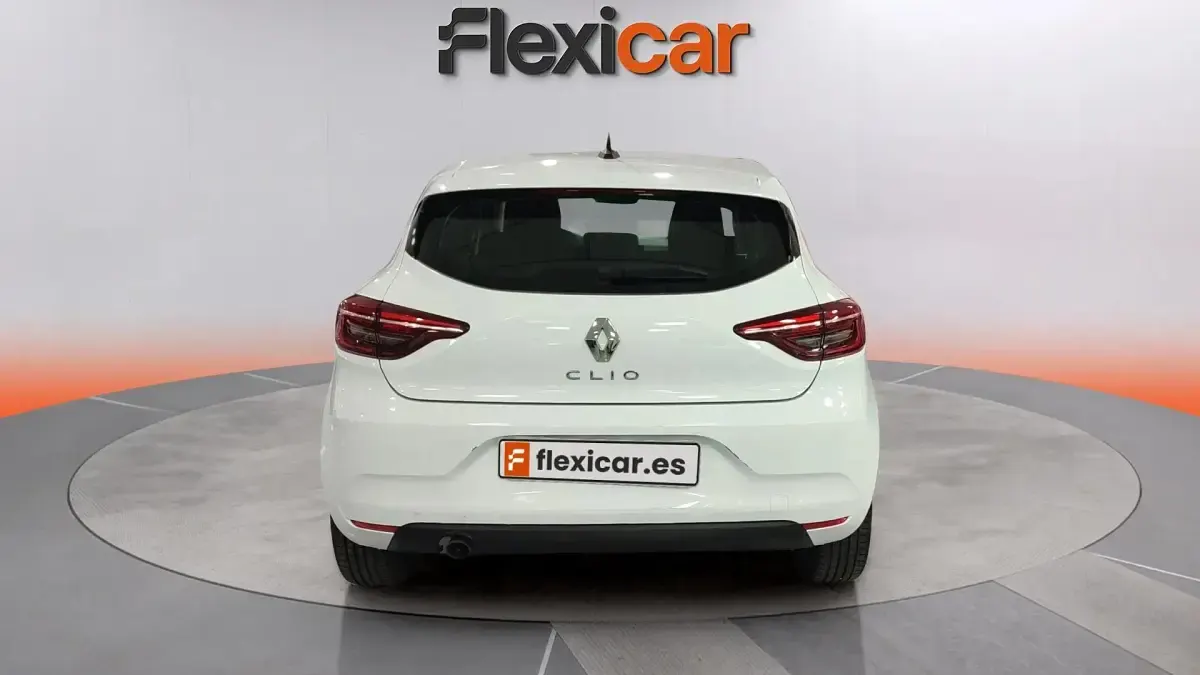 Usado Renault Clio V Equilibre 90 CV (66 kW) 2023 Blanco Berlina