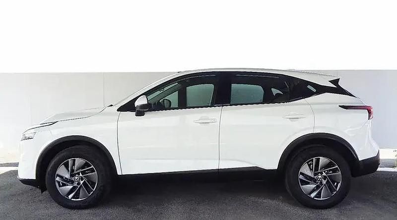 Usado Nissan Qashqai Acenta 140 CV (102 kW) 2022 Blanco SUV