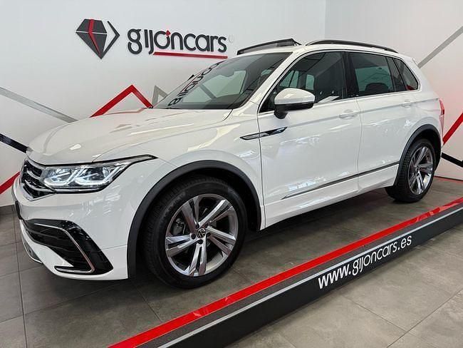 Usado VW Tiguan R-line 150 CV (110 kW) 2023 Gris SUV
