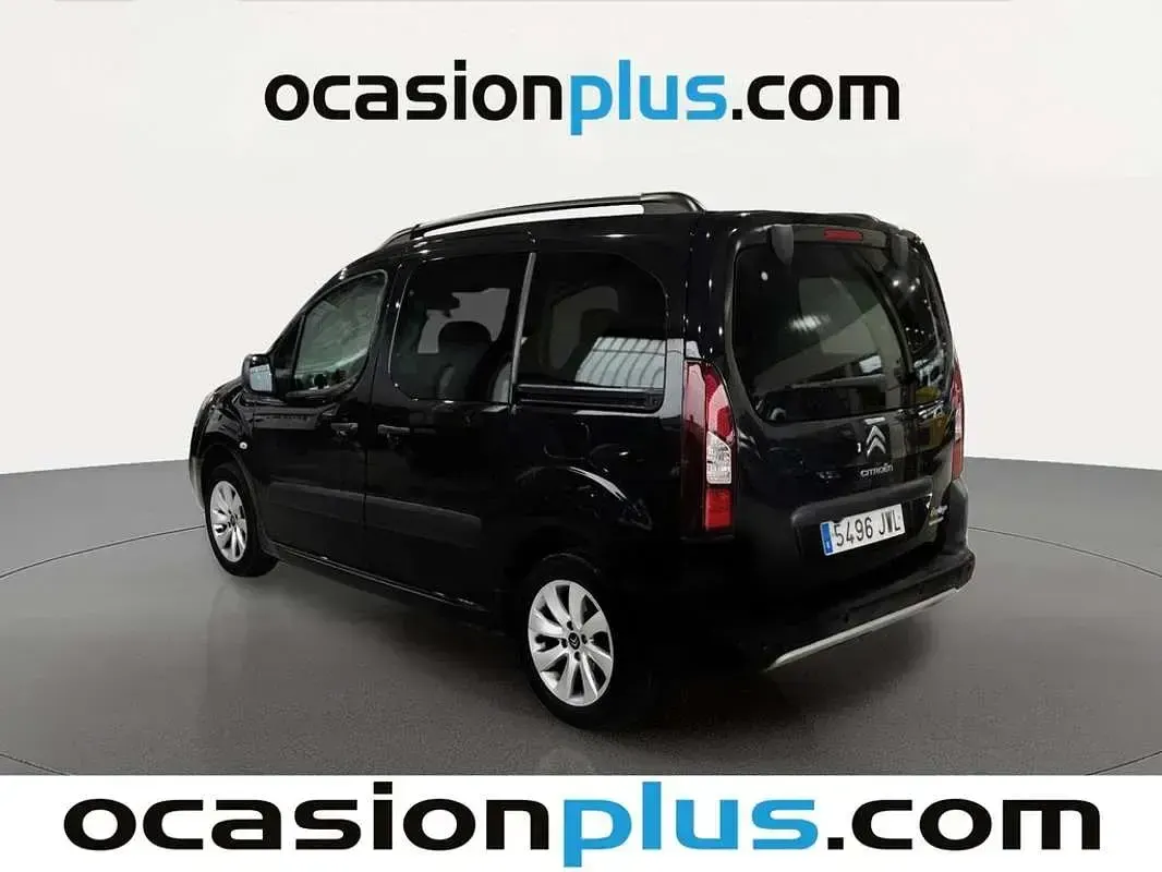 Usado Citroën Berlingo PureTech 110 CV (80 kW) 2017 Negro Monovolumen