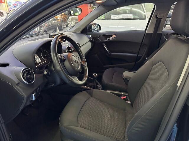 Usado Audi A1 90 CV (66 kW) 2013 Negro Utilitario