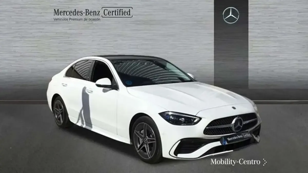 Usado Mercedes C300e 315 CV (231 kW) 2024 Blanco Berlina