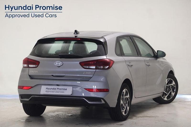 Usado Hyundai i30 99 CV (72 kW) 2024