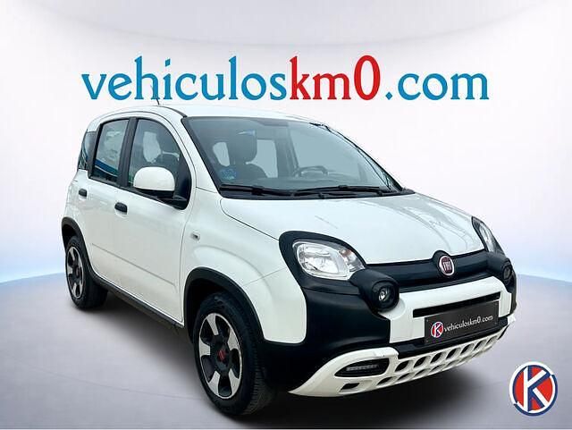Usado Fiat Panda Cross Cross 70 CV (51 kW) 2023 Blanco Utilitario