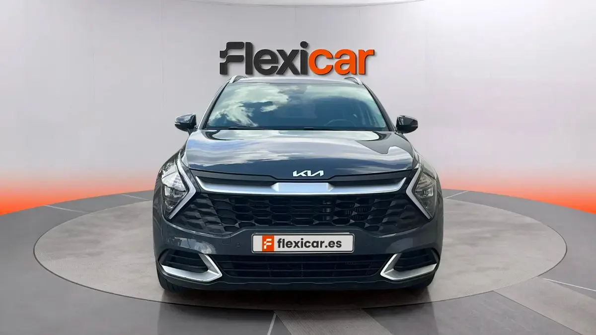 Usado Kia Sportage 136 CV (100 kW) 2023 Gris SUV