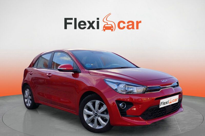 Rojo Usado 2022 Kia Rio Berlina | 12.990 € (Super precio) - Imagen 1/4