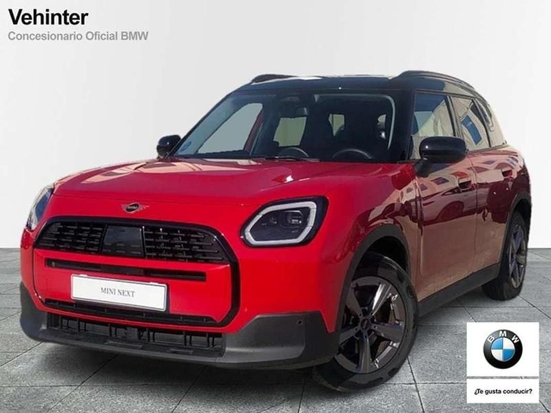 Rojo Usado 2025 Mini One D Countryman Essential SUV | 33.890 € - Imagen 1/4