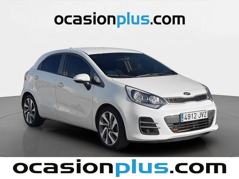 Usado Kia Rio 75 CV (55 kW) 2017 Blanco Utilitario