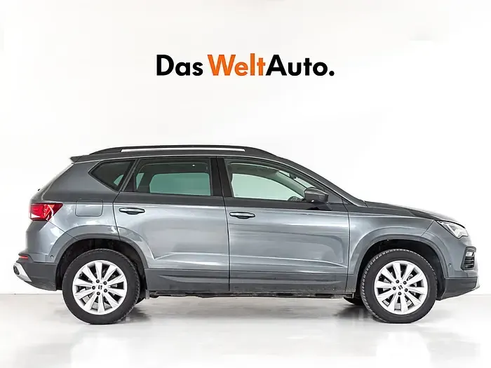 Usado Seat Ateca Style 150 CV (110 kW) 2025 Gris SUV
