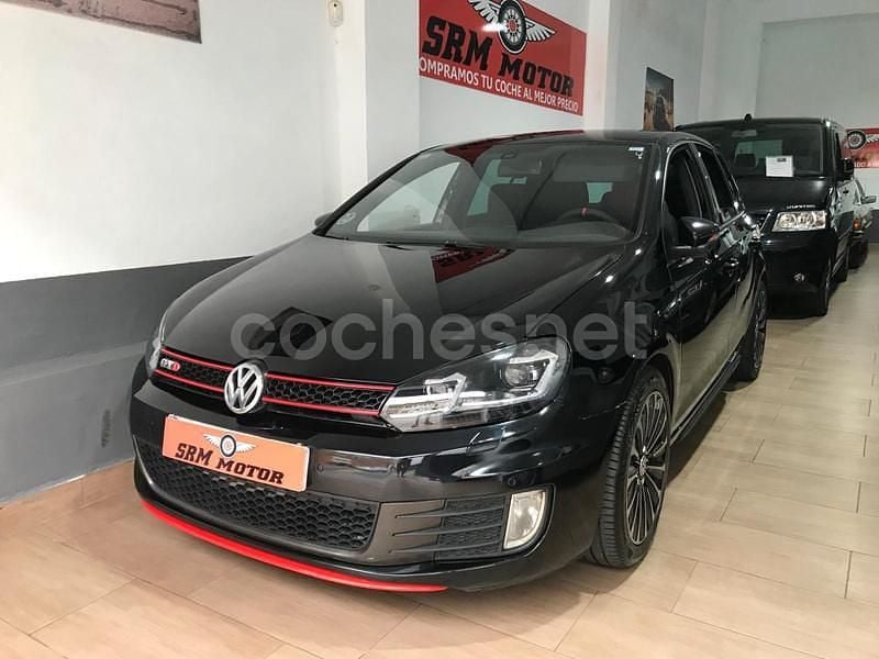 Negro Usado 2011 VW Golf VI GTD Berlina | 10.490 € (Caro) - Imagen 1/4