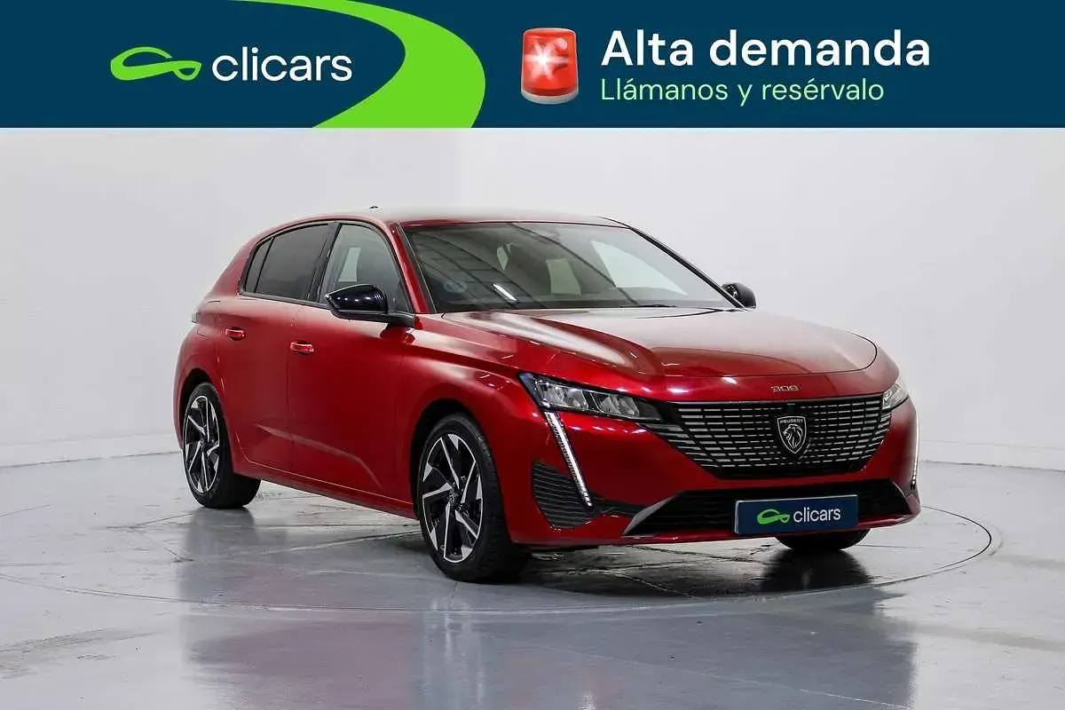Usado Peugeot 308 Allure 131 CV (96 kW) 2024 Rojo Utilitario