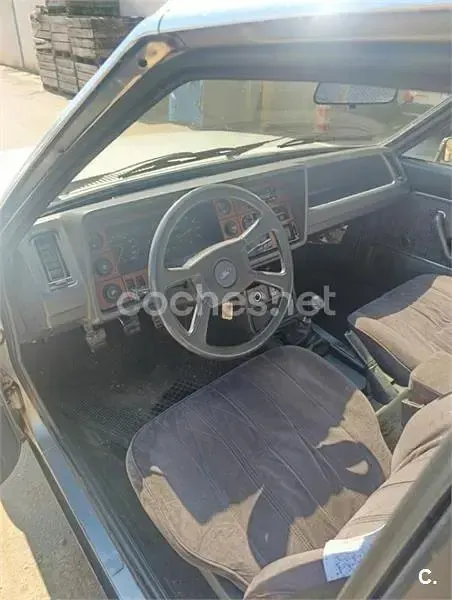 Usado Ford Granada Ghia 150 CV (110 kW) 1982 Gris / plata Berlina
