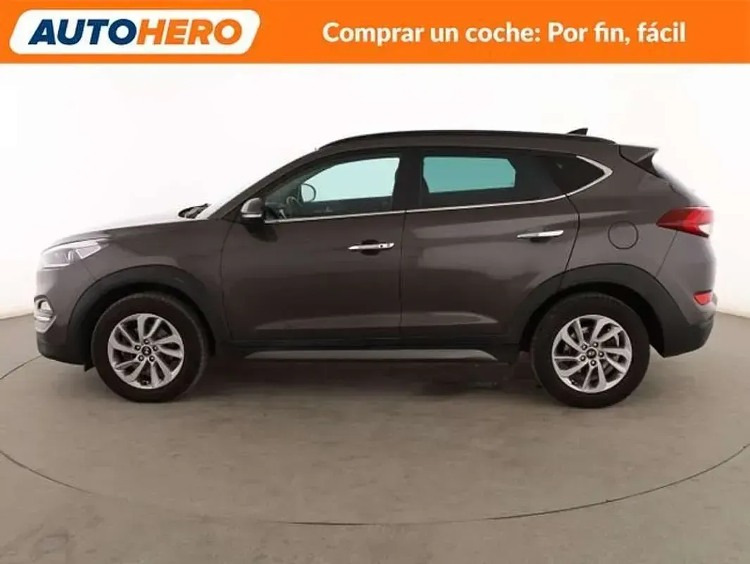 Usado Hyundai Tucson 116 CV (85 kW) 2016 Gris SUV