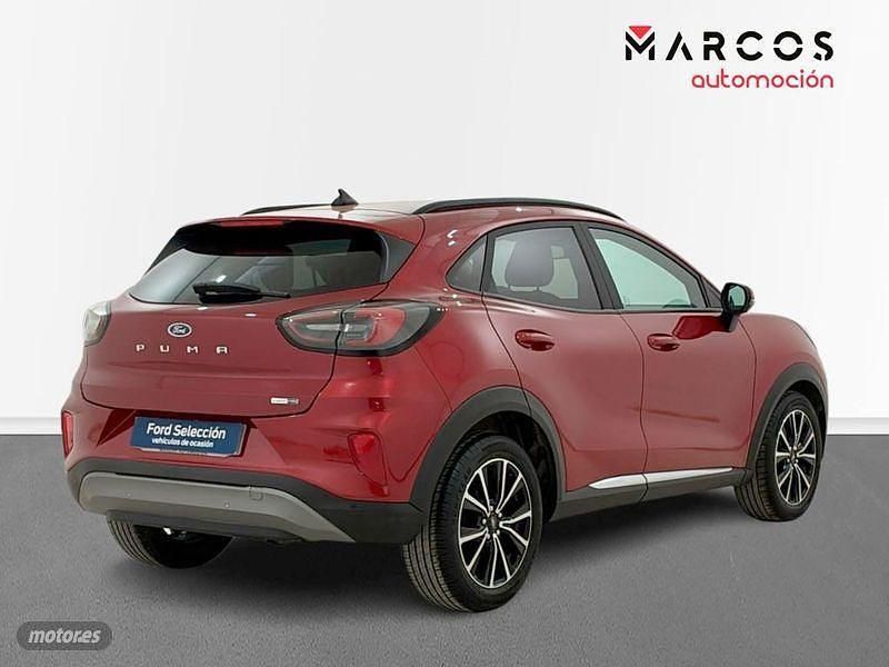Usado Ford Puma Titanium 125 CV (91 kW) 2020 Rojo SUV