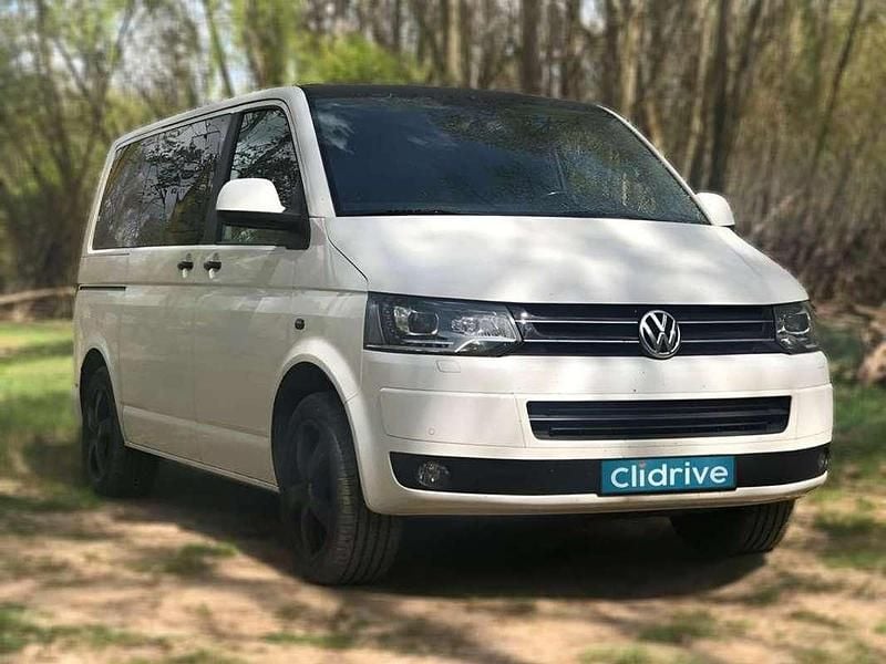Usado VW Multivan Highline 179 CV (131 kW) 2012 Blanco Monovolumen