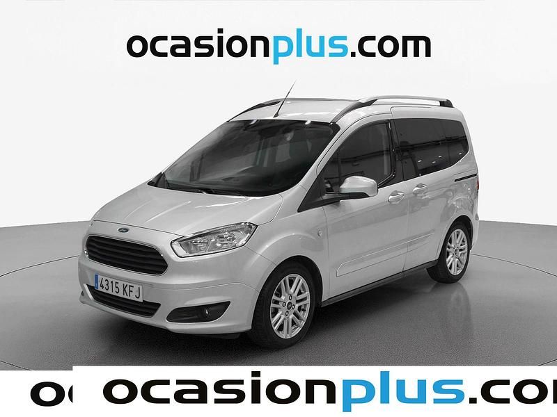 Usado Ford Tourneo Courier Titanium 100 CV (73 kW) 2017 Monovolumen