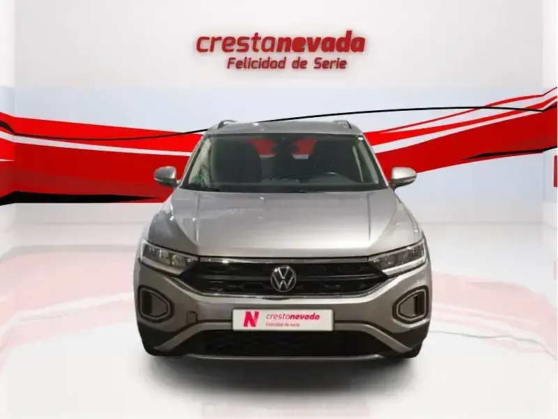 Usado VW T-Roc Life 115 CV (84 kW) 2023 Gris SUV