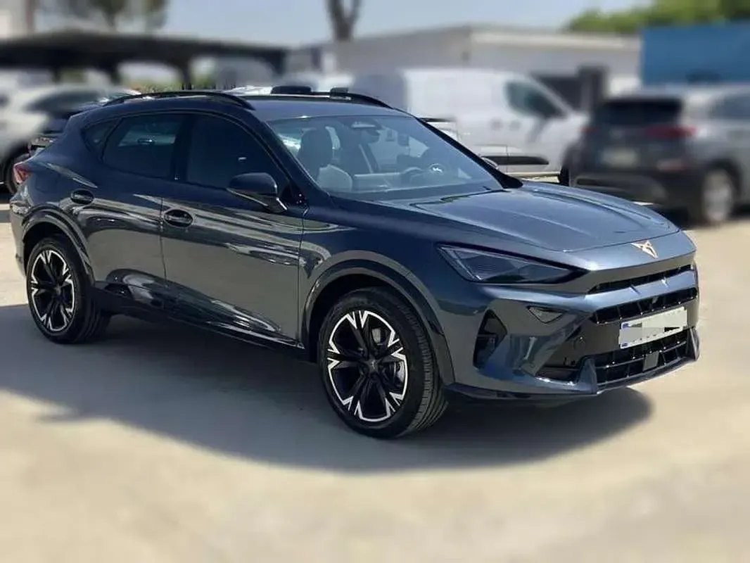 Nuevo Cupra Formentor 150 CV (110 kW) 2025 Gris SUV