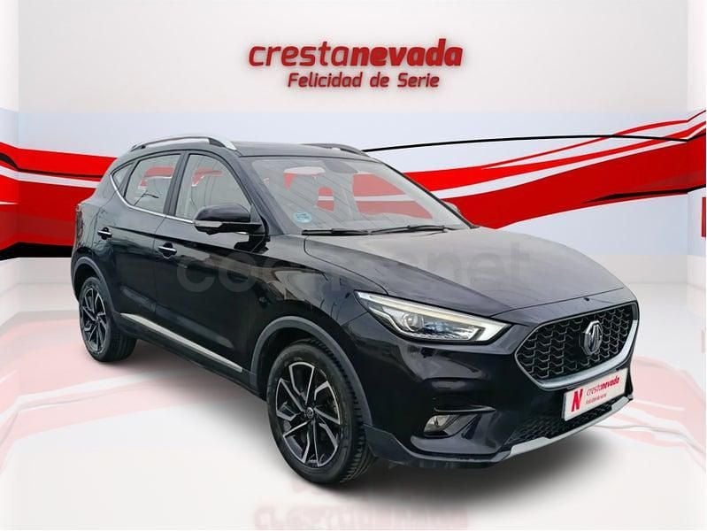 Usado MG ZS Luxury 111 CV (81 kW) 2022 Negro SUV