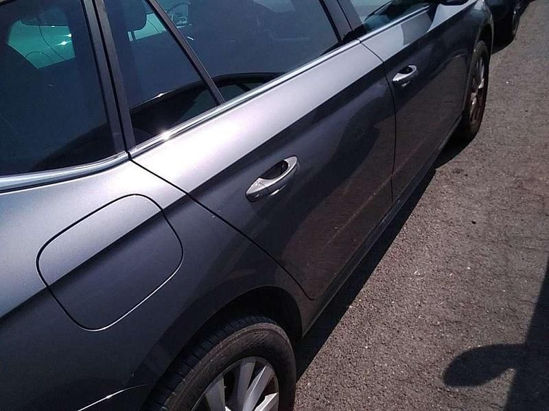 Gris Usado 2022 Skoda Kamiq SUV | 19.300 € (Precio justo) - Imagen 1/4