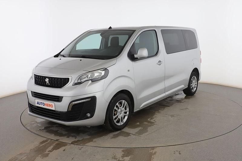 Usado Peugeot Traveller Business-Line 115 CV (84 kW) 2018 Gris Monovolumen