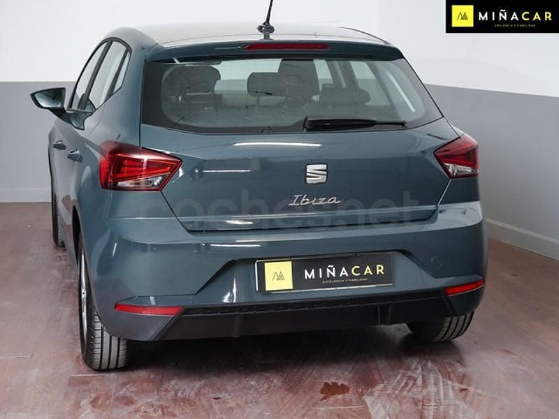 Usado Seat Ibiza Style 80 CV (58 kW) 2025 Azul Utilitario