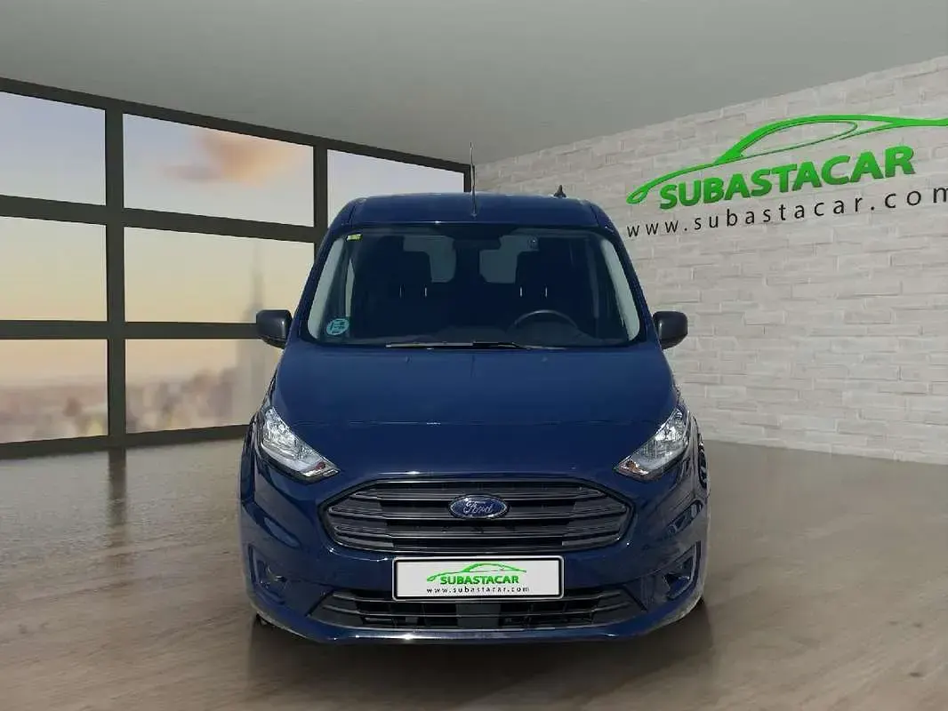 Usado Ford Transit Trend 101 CV (74 kW) 2020 Azul Familiar