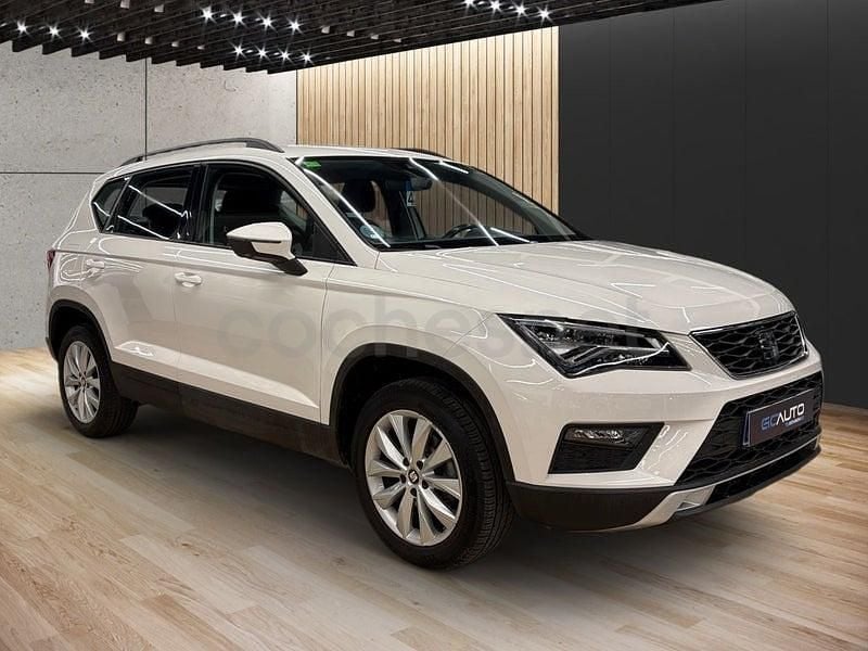 Usado Seat Ateca Style 150 CV (110 kW) 2019 Blanco SUV