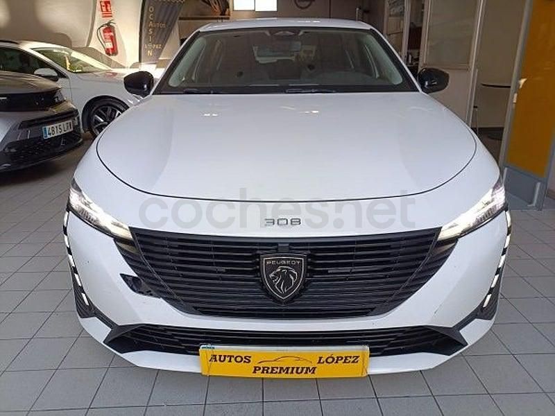 Usado Peugeot 308 Active 130 CV (95 kW) 2022 Blanco Berlina