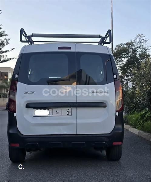 Usado Dacia Dokker Essentiel 95 CV (69 kW) 2020 Blanco Monovolumen
