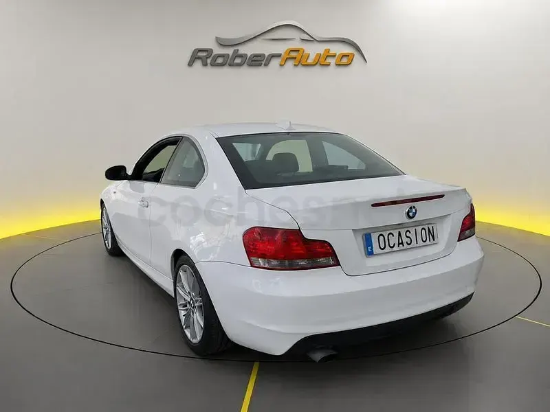 Usado BMW 120 177 CV (130 kW) 2010 Blanco Utilitario