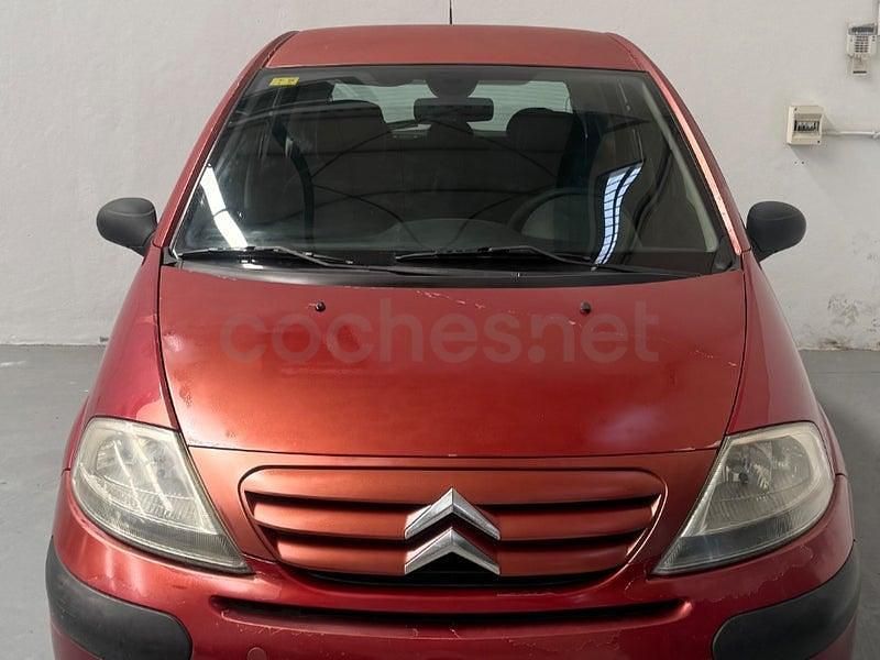 Usado Citroën C3 70 CV (51 kW) 2008 Granate Berlina