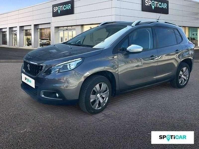 Usado Peugeot 2008 Style 99 CV (72 kW) 2017 Gris SUV