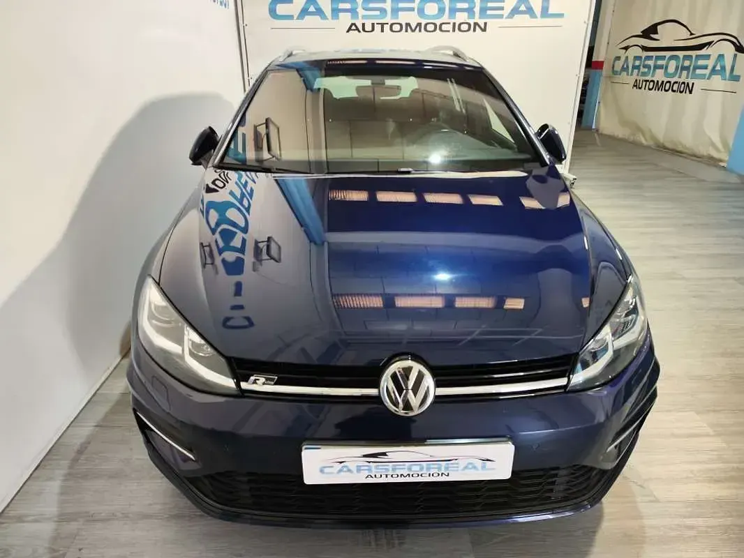 Usado VW Golf VII R-line 150 CV (110 kW) 2019 Azul Familiar