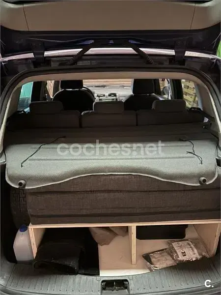 Usado Ford C-MAX 100 CV (73 kW) 2007 Azul Monovolumen