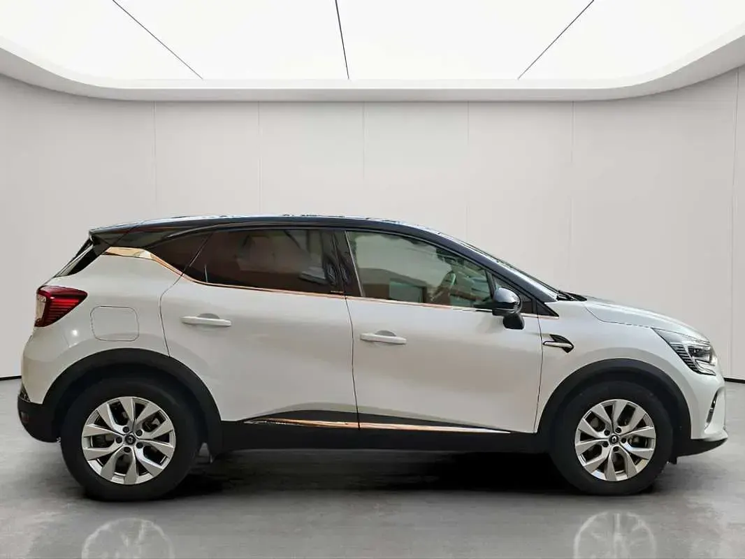 Usado Renault Captur Zen 160 CV (117 kW) 2021 Blanco SUV