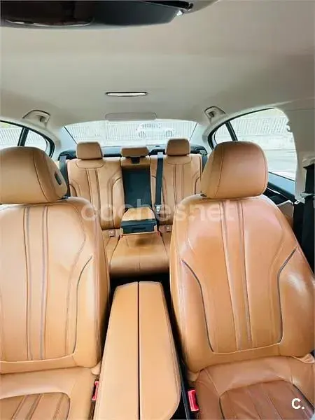Usado BMW 520 Luxury Line 190 CV (139 kW) 2018 Azul Berlina