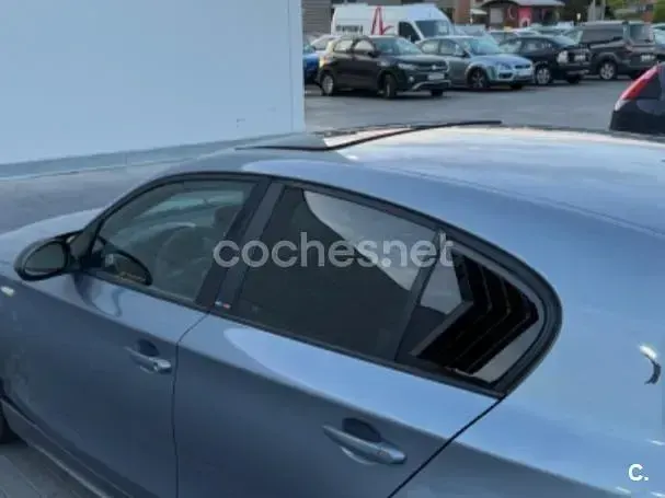 Usado BMW 118 122 CV (89 kW) 2004 Gris / plata Utilitario