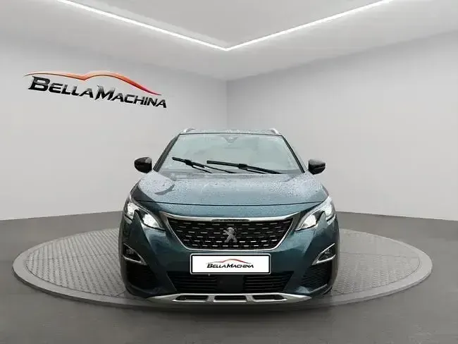 Usado Peugeot 5008 GT-line 130 CV (95 kW) 2019 Verde SUV