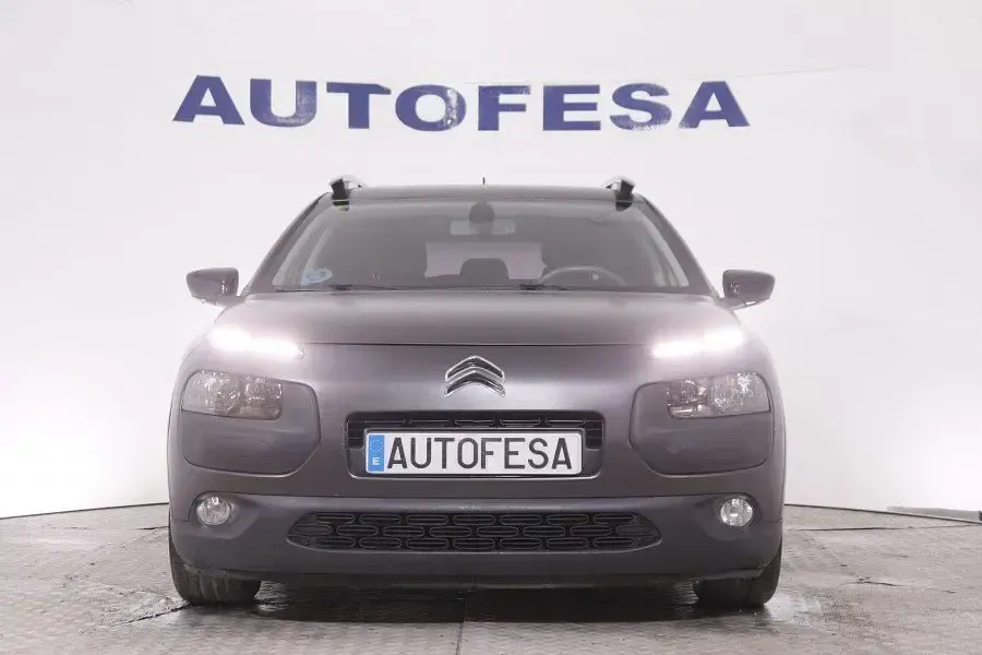 Usado Citroën C4 Cactus Feel 82 CV (60 kW) 2015 Negro Utilitario