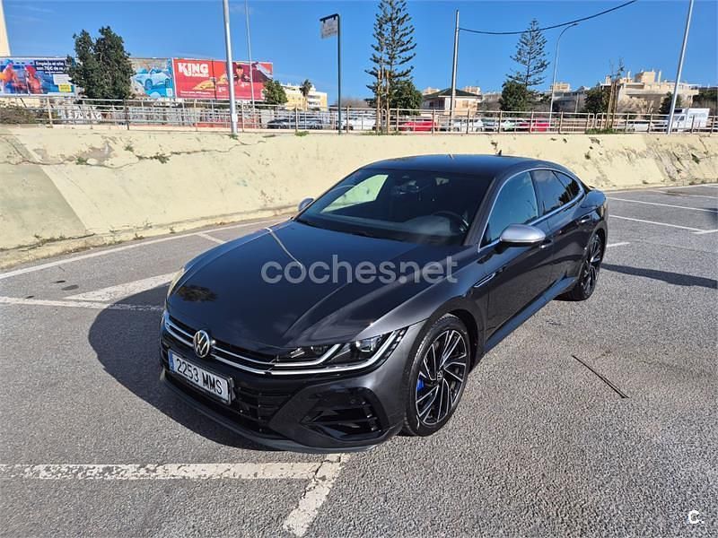 Usado VW Arteon R 320 CV (235 kW) 2021 Gris / plata Berlina